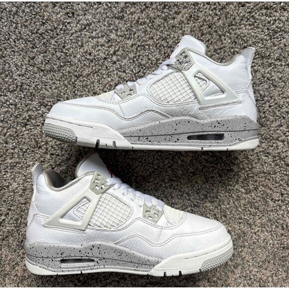 Nike Air Jordan 4 Retro White Oreo Size 4.5 Youth (Size 6 Women's) - Picture 2 of 9